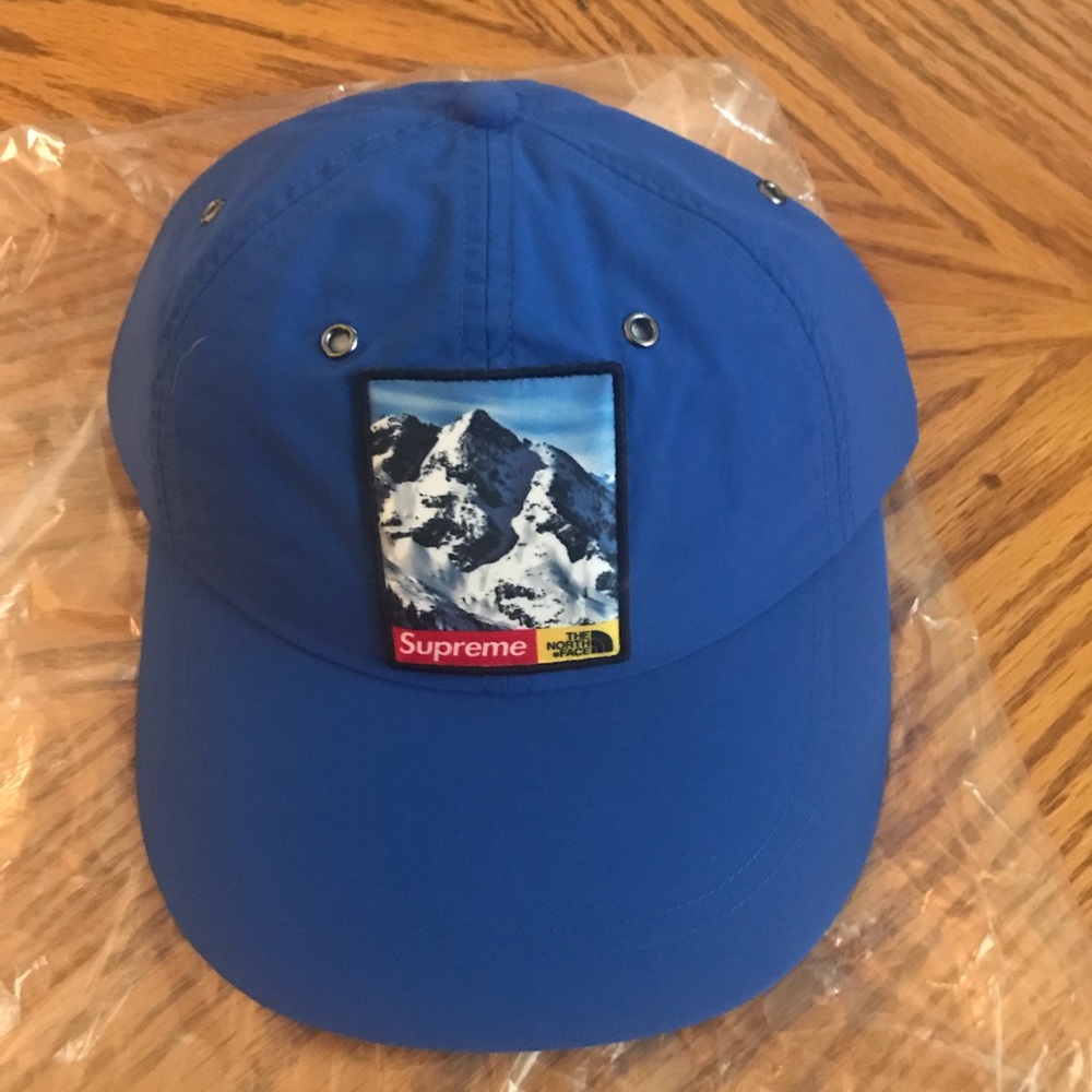 Supreme x north face hat